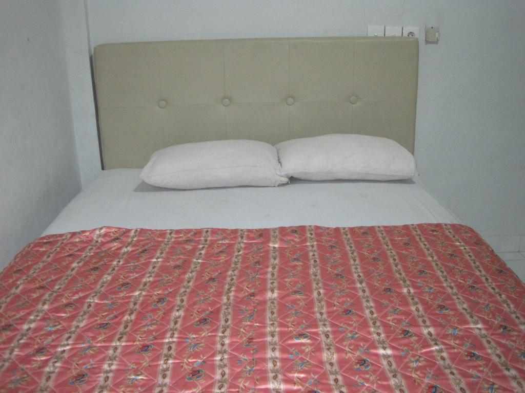 Taman Mekar Beach Inn Kuta Lombok Rom bilde